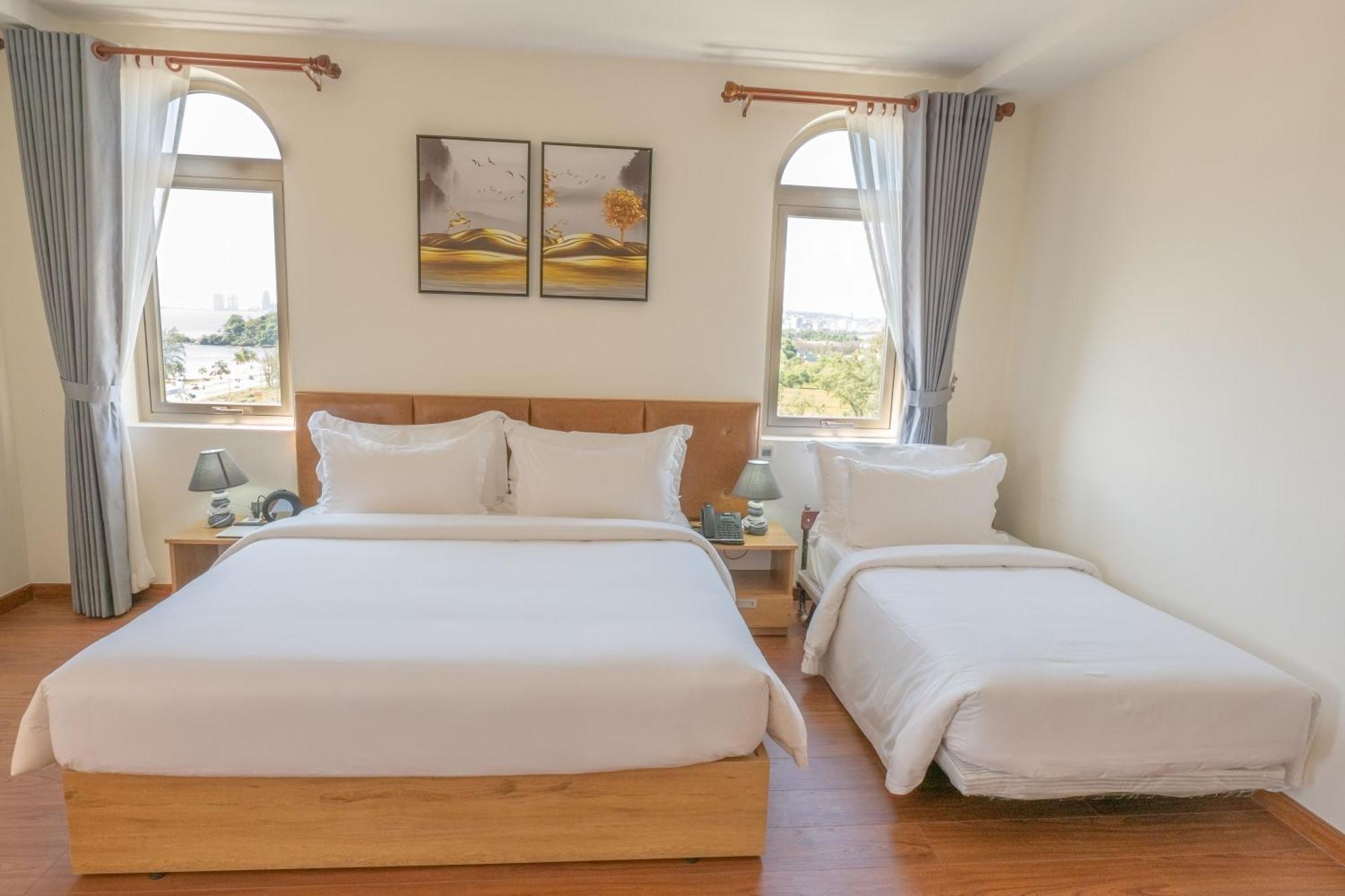 Sea Breeze Hotel & Villa Сіануквіль Екстер'єр фото